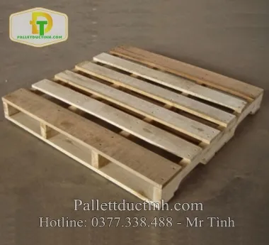 Pallet Gỗ 2 Hướng Nâng Khoét Chân