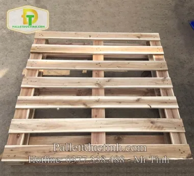 Pallet Gỗ 4 Hướng Nâng Tải Trọng 1 Tấn